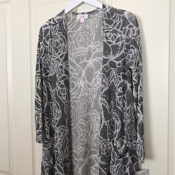 LuLaRoe Sweaters - LulaRoe NWT Sarah Rose Print Duster Cardigan